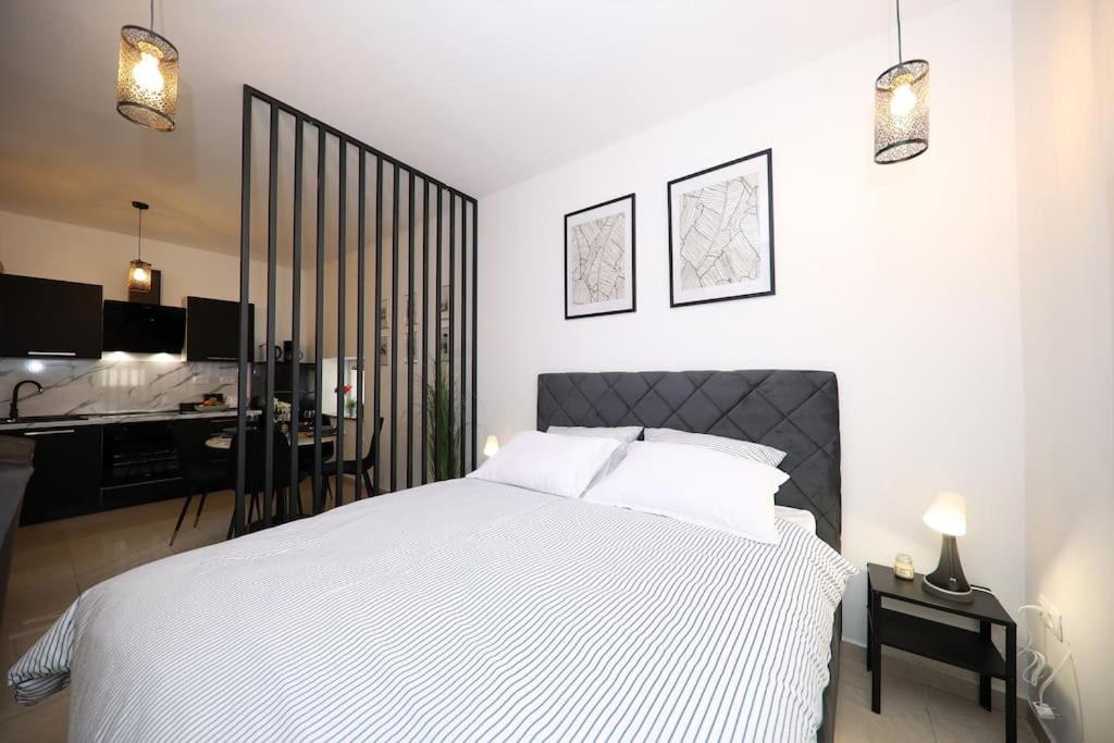“Minipalais” Apartment In The Heart Of Zadar Ngoại thất bức ảnh